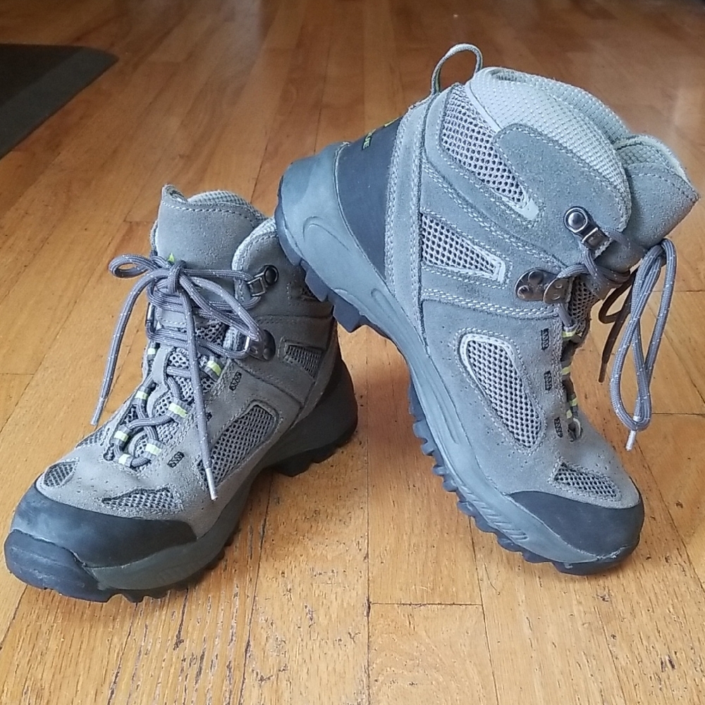 Vasque Kids Ultra Dry Hiking Boots